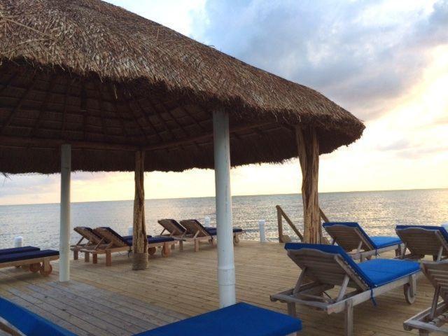 Caribbean Sunrise Villa Caye Caulker Exterior foto
